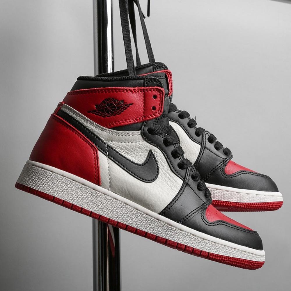 Air Jordan 1 Retro High OG GS "Bred Toe" - Kick Game