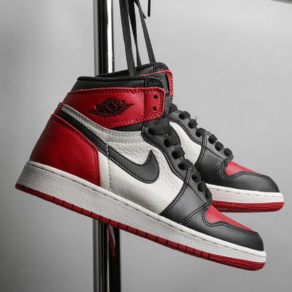 Air Jordan 1 Retro High OG GS "Bred Toe" - Kick Game