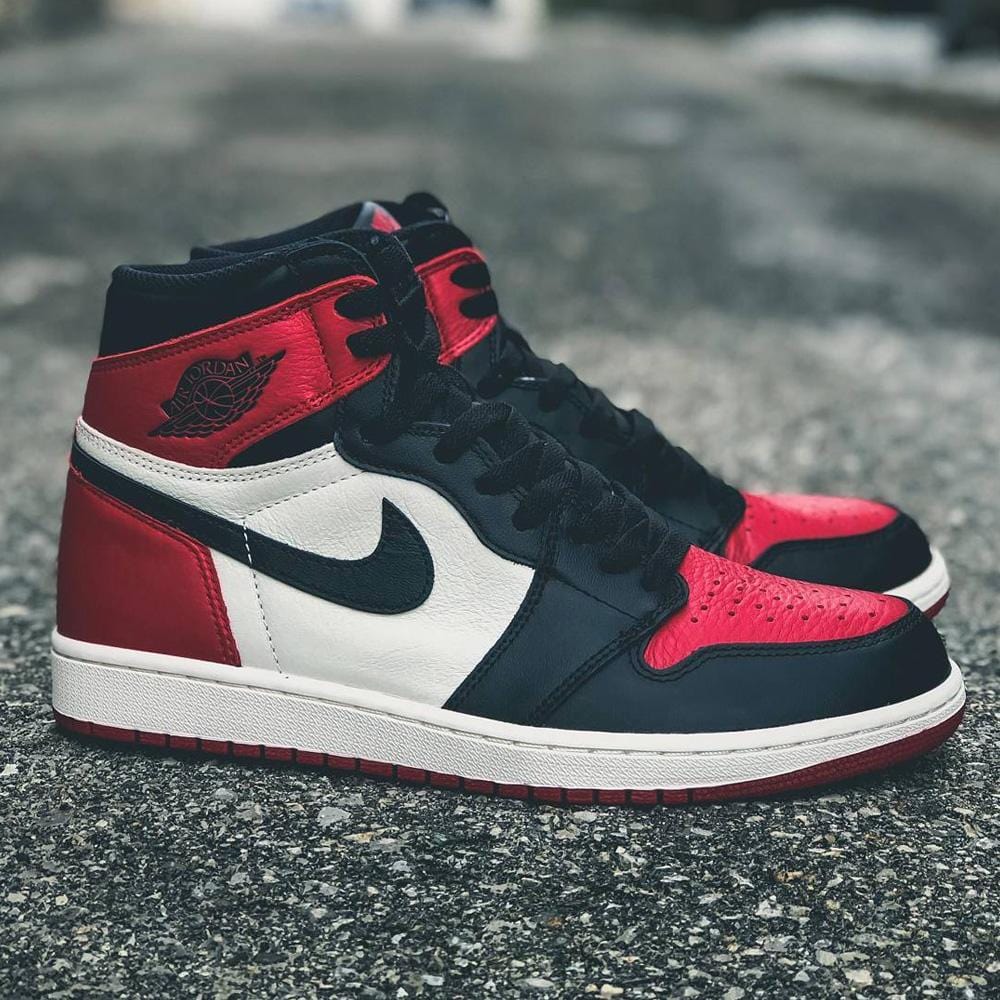 Air Jordan 1 Retro High OG GS "Bred Toe" - Kick Game