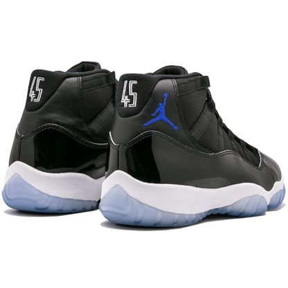 Air Jordan 11 Retro Space Jam  Monster Mash - Kick Game