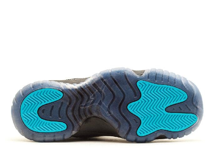 AIR JORDAN 11 RETRO (GS) "GAMMA BLUE" - Kick Game