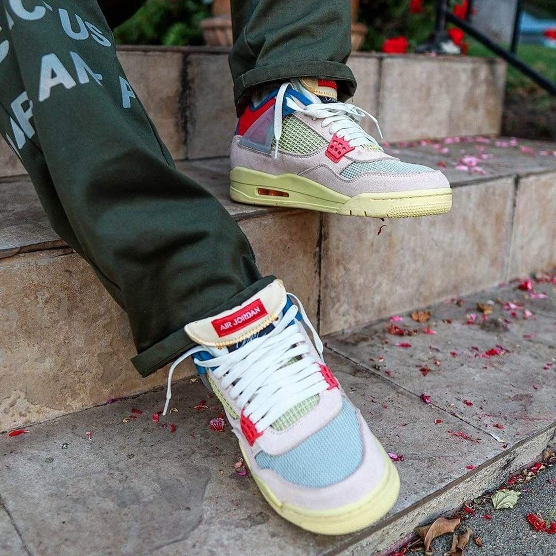 Union LA x Air Jordan 4 Retro 'Guava Ice' - Kick Game