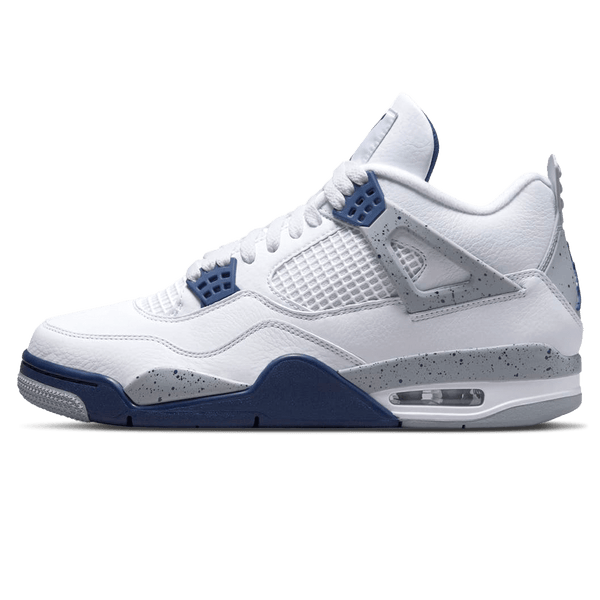 Air Jordan 4 Retro University Blue Kick Game