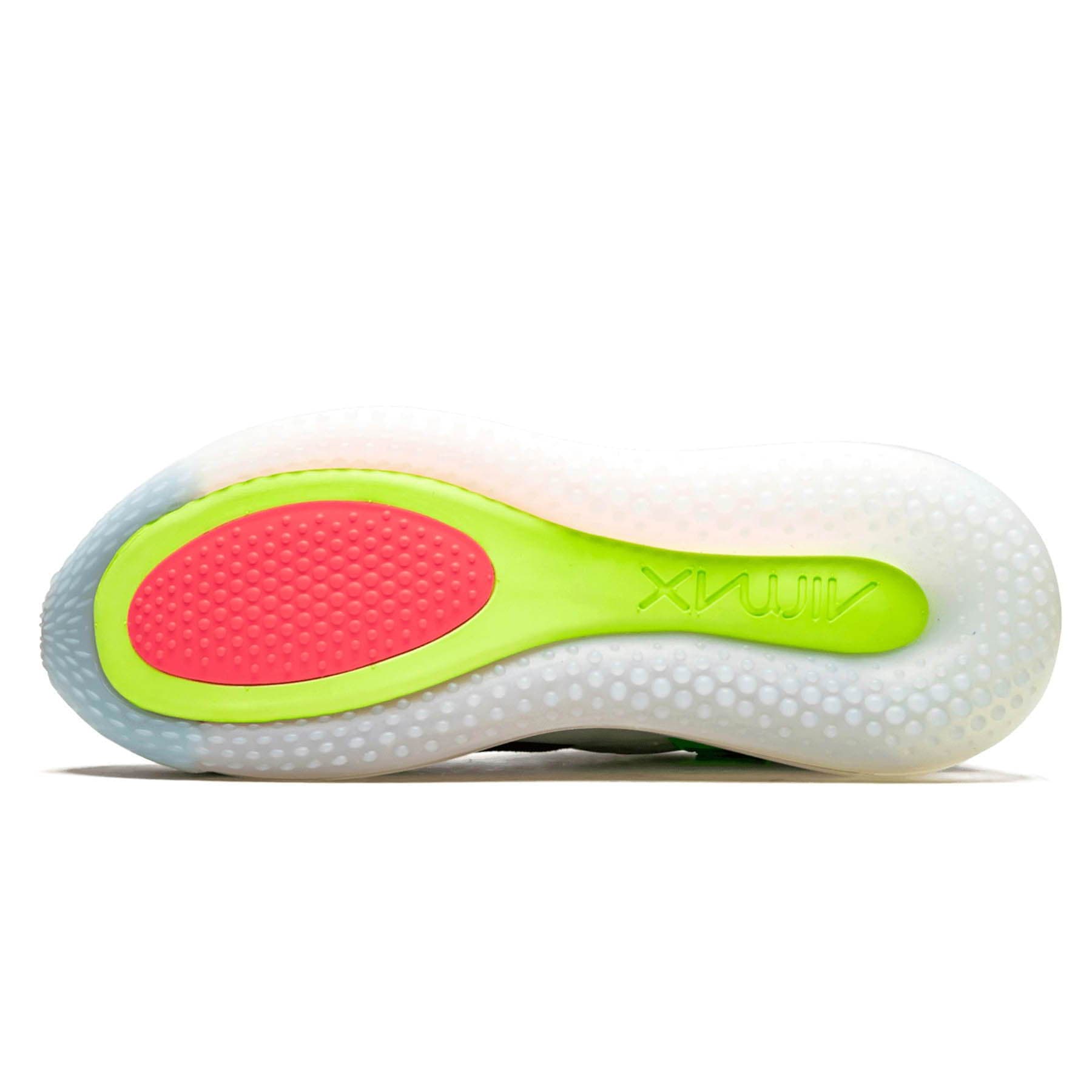 Nike air max 720 bleu royale  Vinted