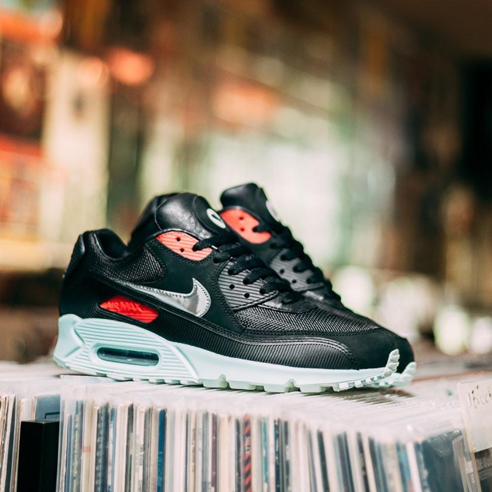 Nike Air Max 90 'Vinyl' - Kick Game