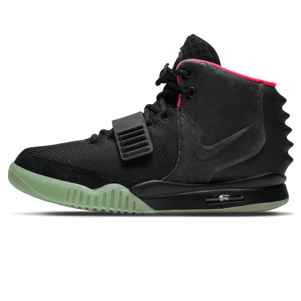 Nike yeezy 2 blackout hot sale