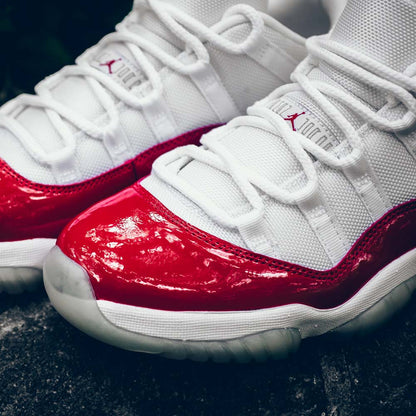 Air Jordan 11 Retro Low Varsity Red - Kick Game