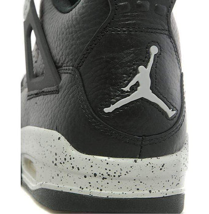 Air Jordan 4 Retro 'Oreo' - Kick Game