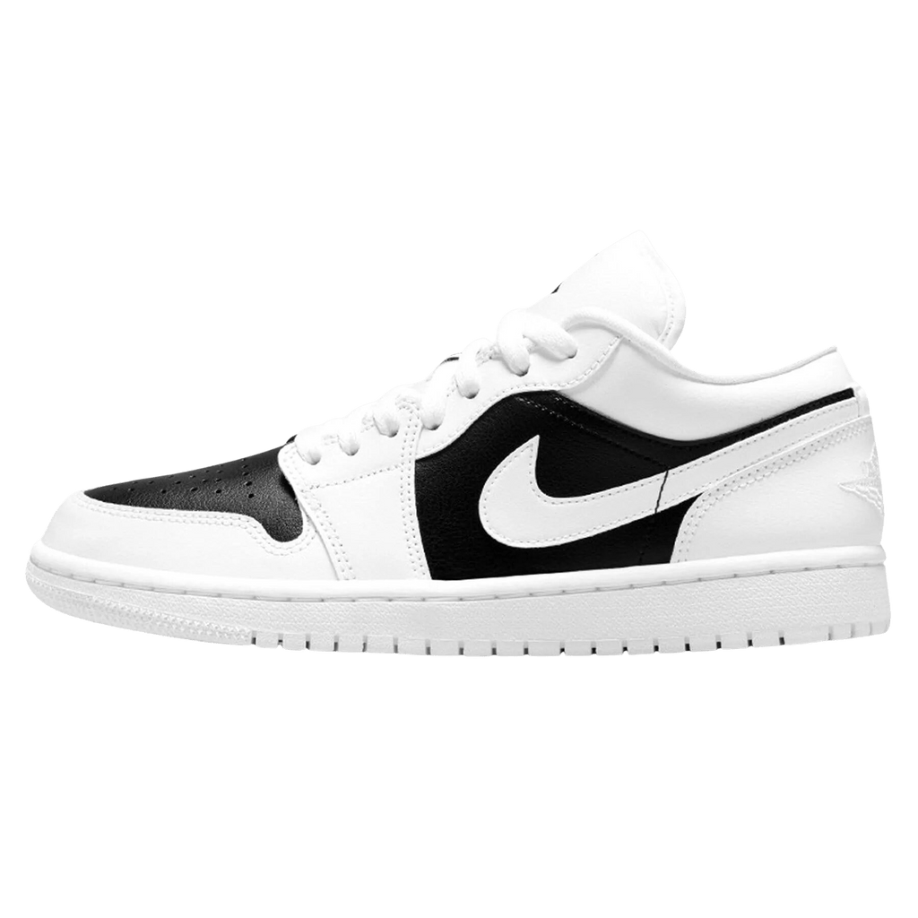 Air Jordan 1 Low Wmns Panda Kick Game
