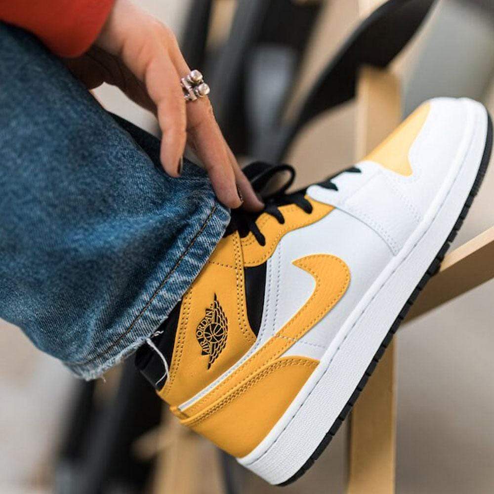 Air Jordan 1 Mid GS 'University Gold' - Kick Game