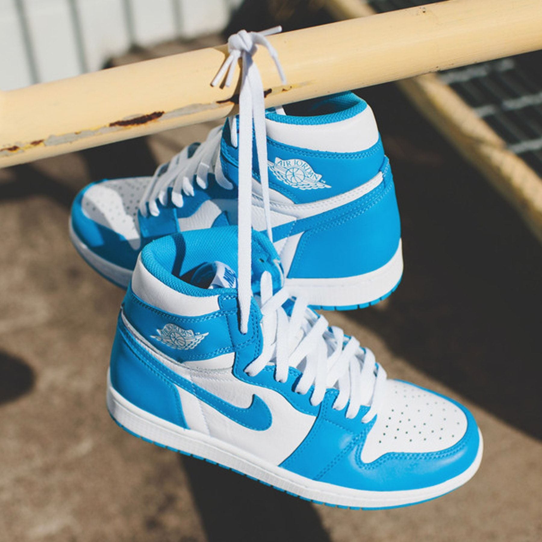 靴 Nike Air Jordan 1 Retro High UNC 2015 Nike Air Jordan 1 Retro High OG UNC 2015 555088-117 Sz 8.5