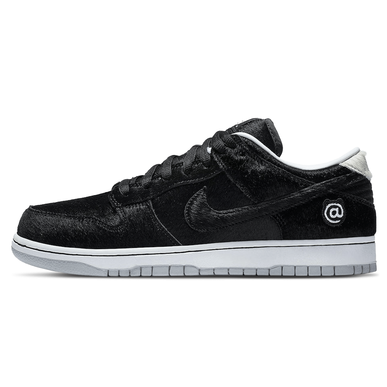 Medicom Toy x Dunk Low SB 'BE@RBRICK' - Kick Game