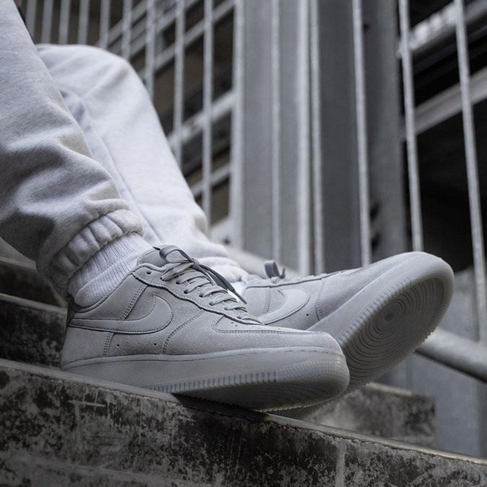 HOT Lv8 Grey Air Force On Feet Nike Shoe Air Force Lv8 Wolf