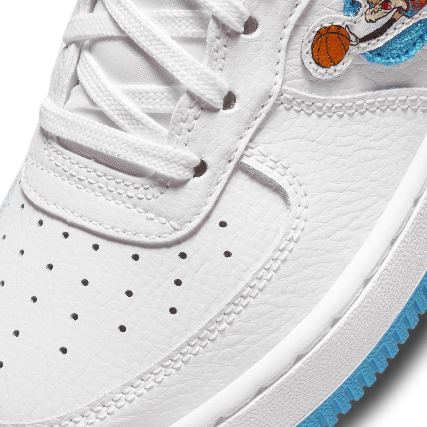 Space Jam x Nike Air Force 1 '07 GS 'Hare' - Kick Game