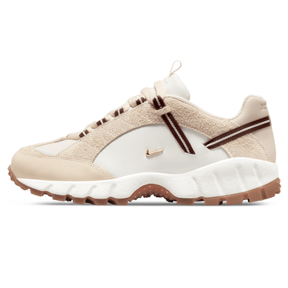 Jacquemus x Wmns Air Humara LX 'Sail' - Kick Game