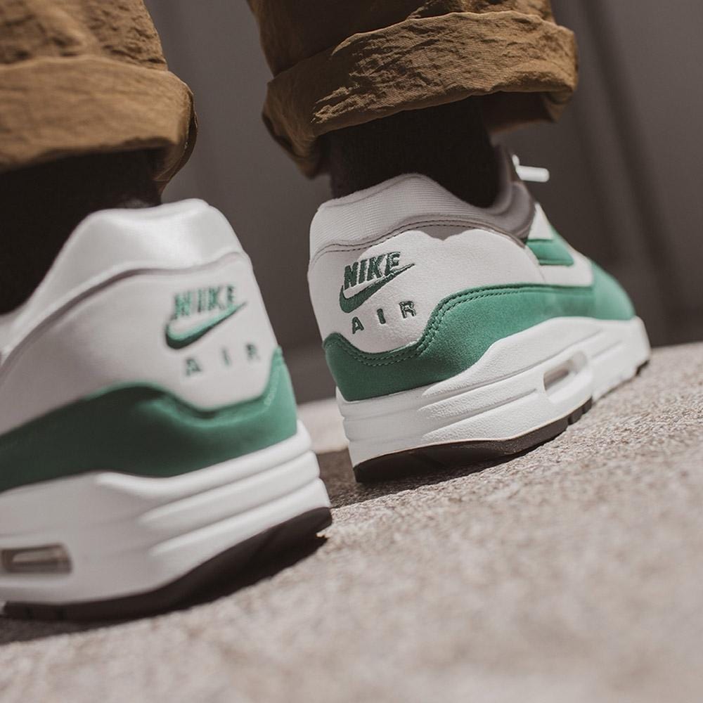 Nike Air Max Anniversary 'Hunter Green' — Kick Game