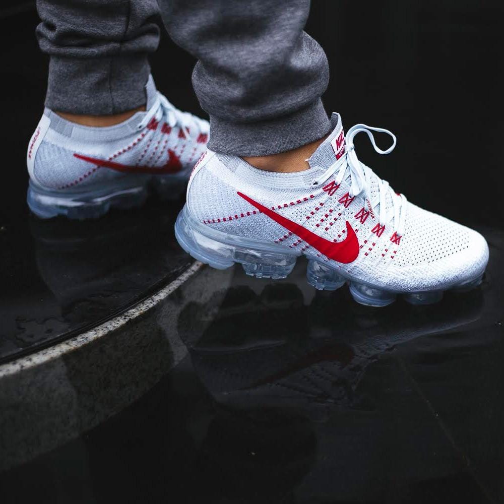 Nike Air Vapormax Flyknit Pure Platinum-University Red - Kick Game