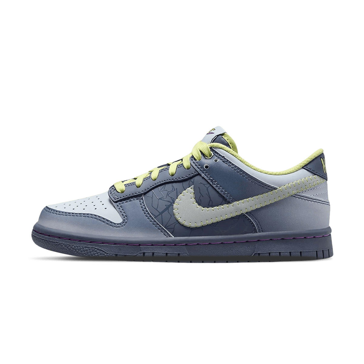 nike dunk low gs halloween i am fearless fq8354 491