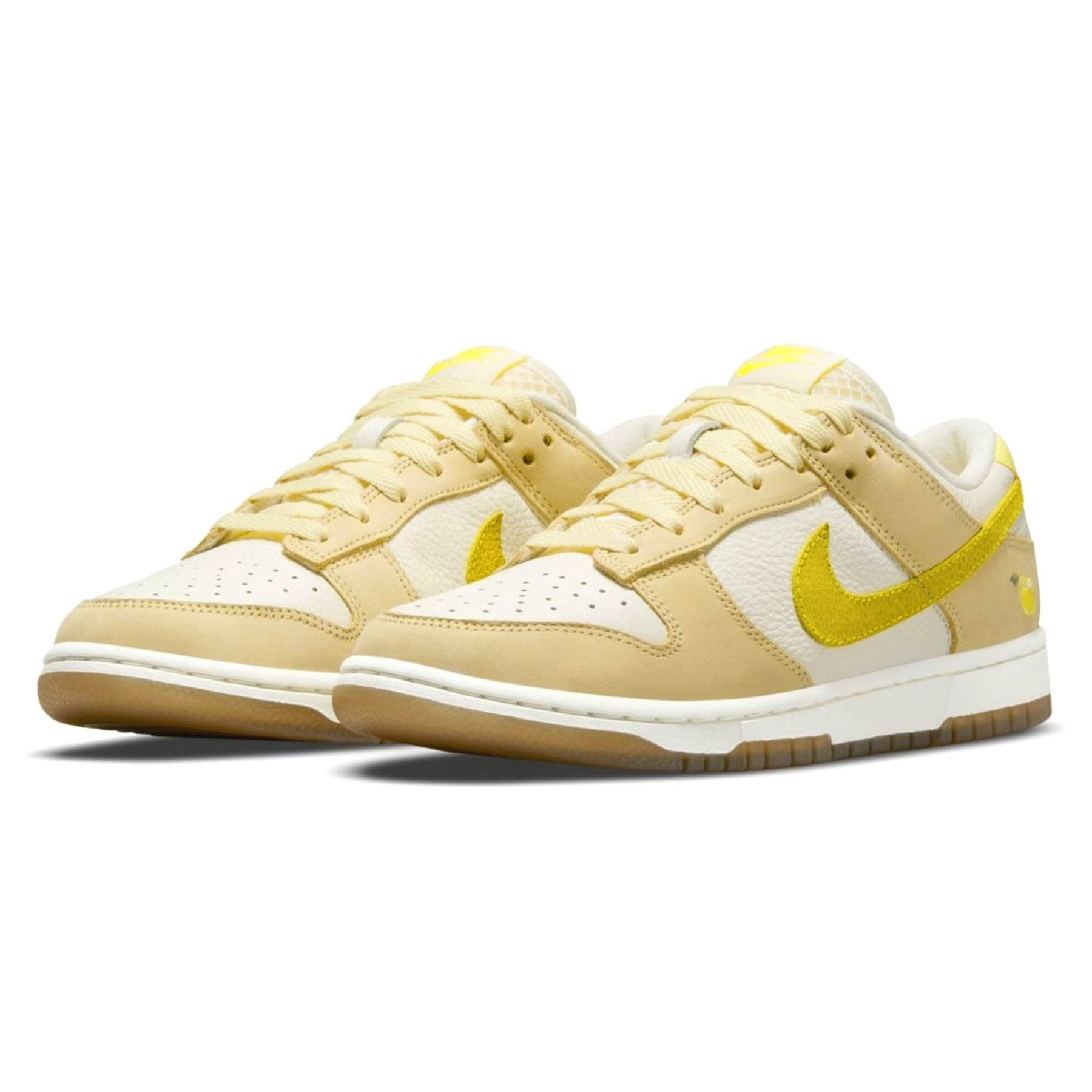 Nike Dunk Low Wmns Lemon Drop Kick Game