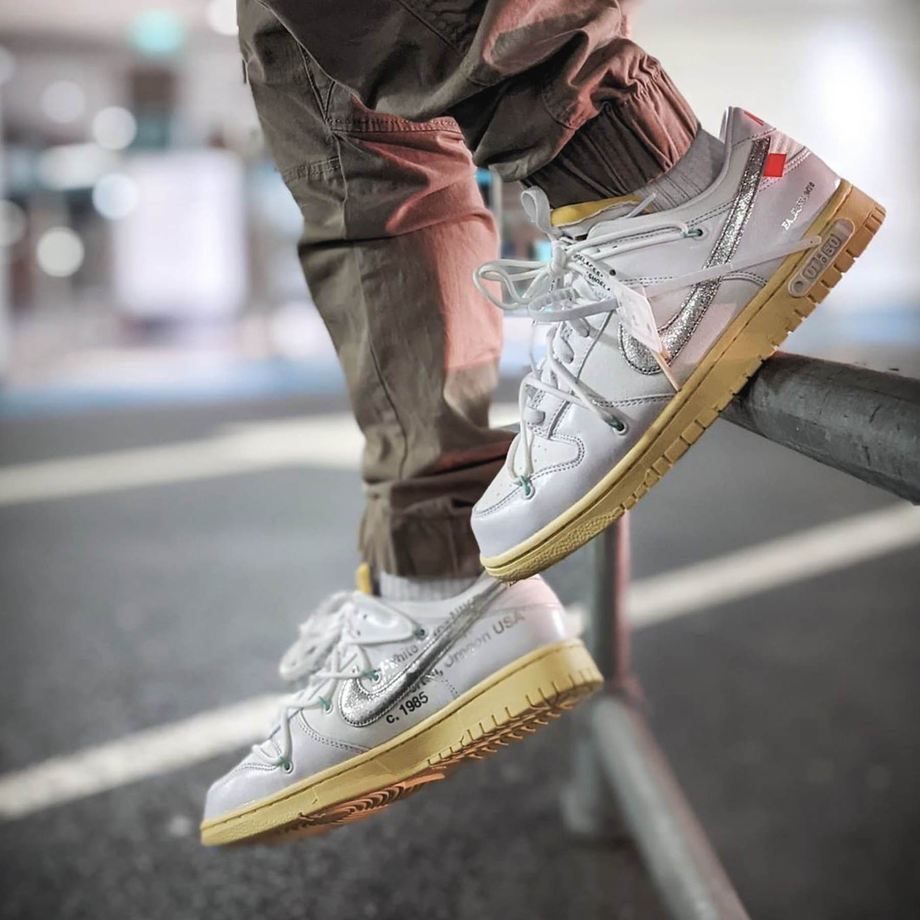 OFF-WHITE NIKE DUNK LOW ロット1