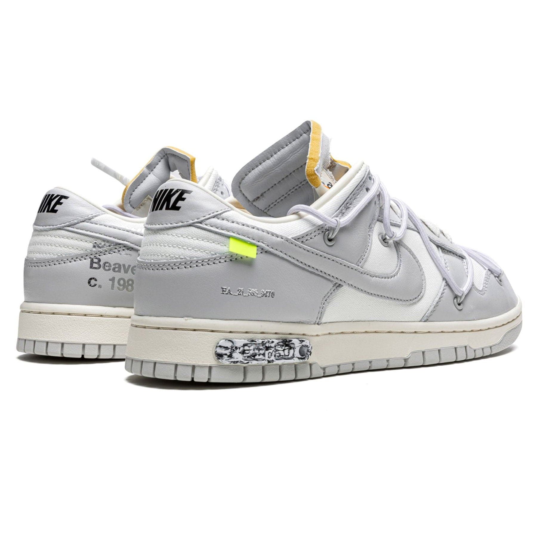NIKE × Off-White Dunk Low  Lot 49