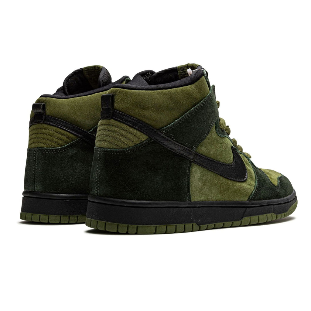 Nike Dunk High Pro SB 'Hulk' - Kick Game