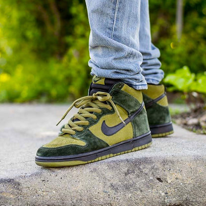 Nike Dunk High Pro SB 'Hulk' - Kick Game