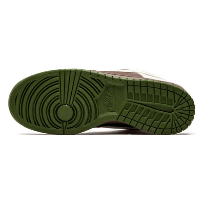 Nike Dunk Low Pro SB 'Oompa Loompa' - Kick Game