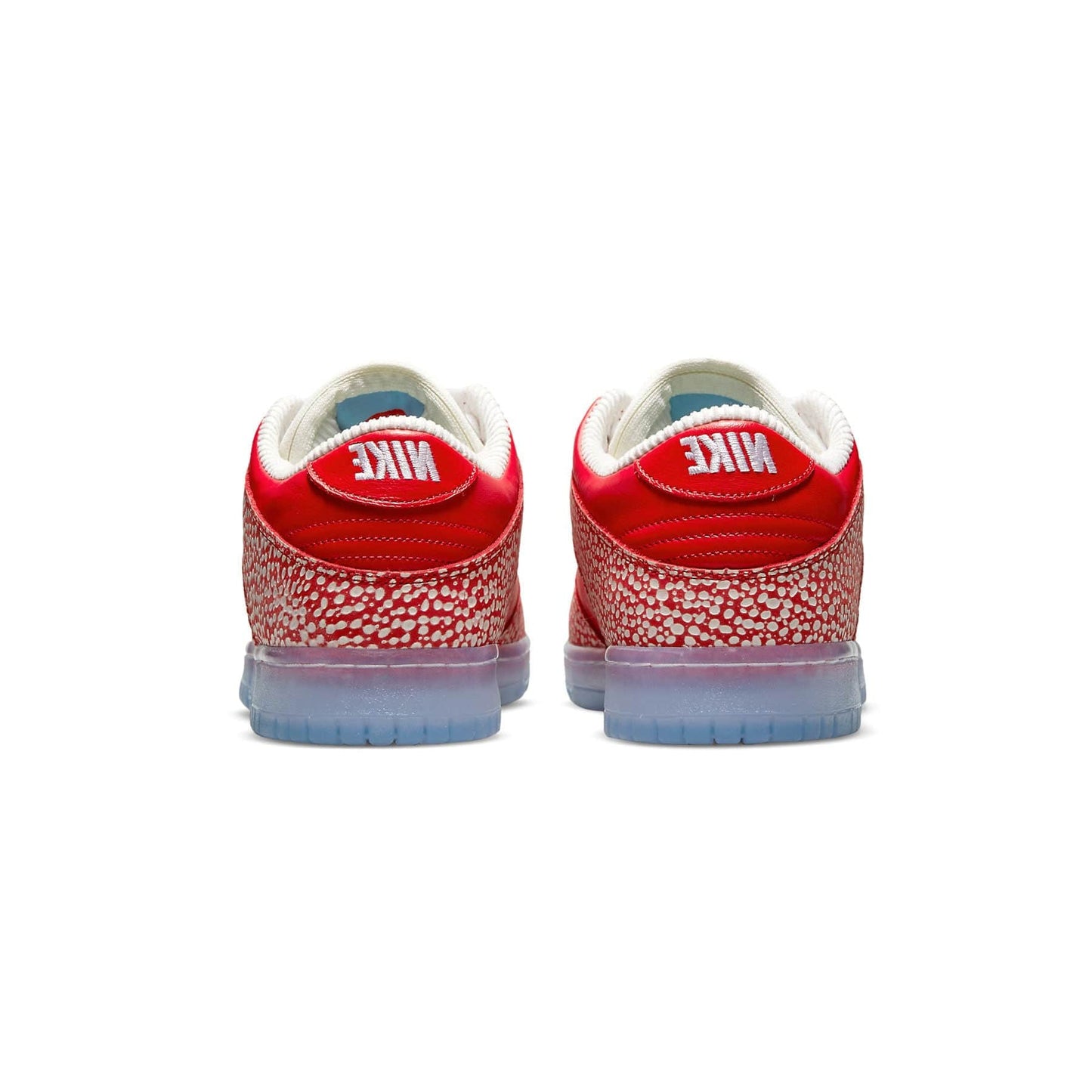 Nike Dunk Low SB x Stingwater 'Magic Mushroom' - Kick Game