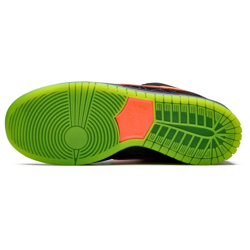 Nike Dunk Low SB 'Night of Mischief' — Kick Game