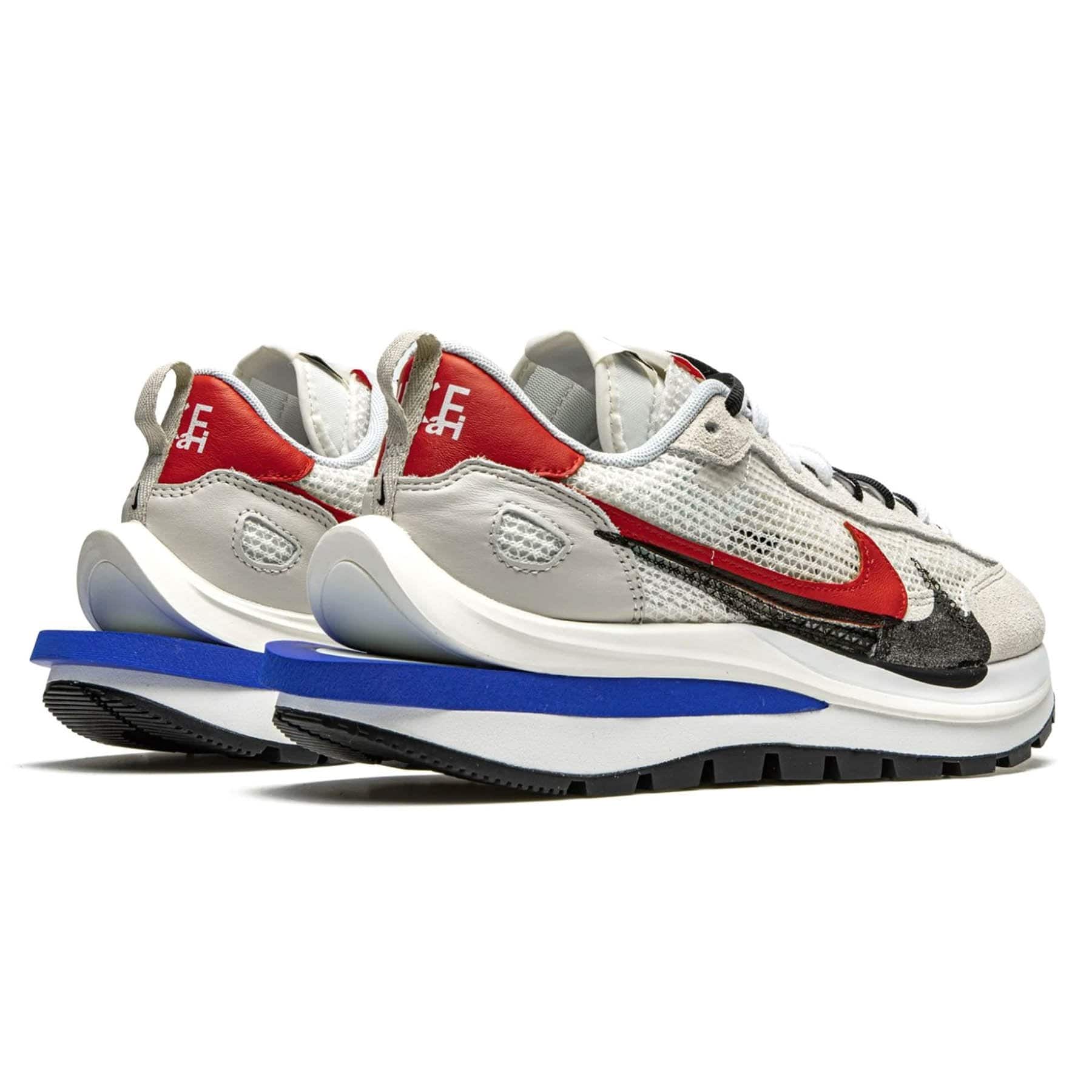 sacai vaporwaffle sail