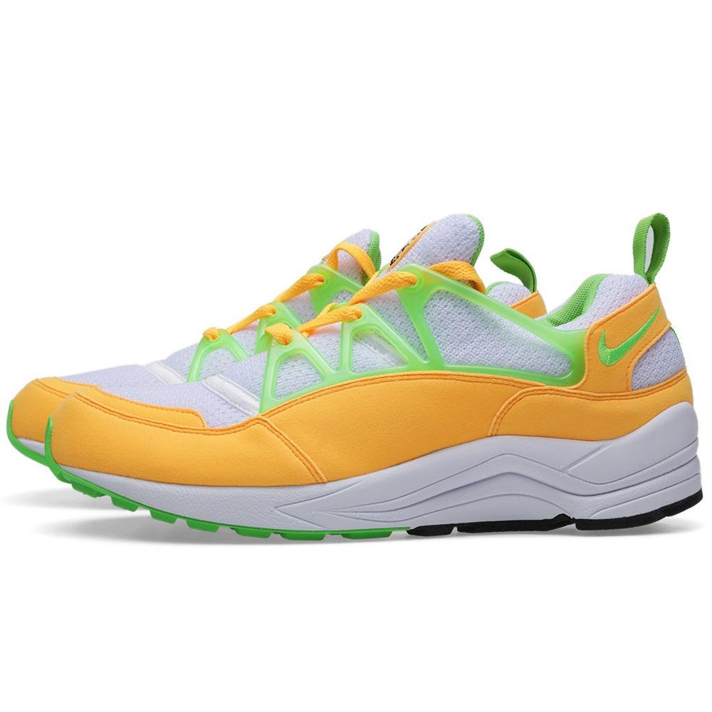 NIKE AIR HUARACHE LIGHT Atomic Mango & Action Green - Kick Game