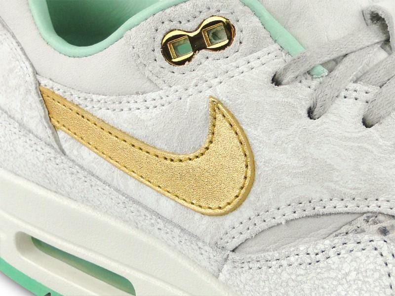 Air max 1 year of the horse clearance