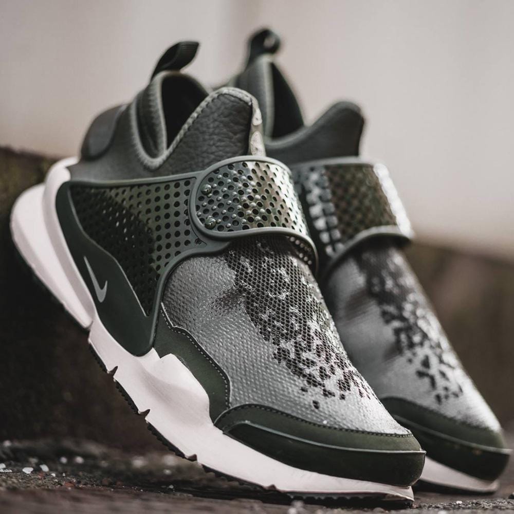 Nike x Stone Island Sock Dart Mid - Sequoia & Light Orewood - Kick Game