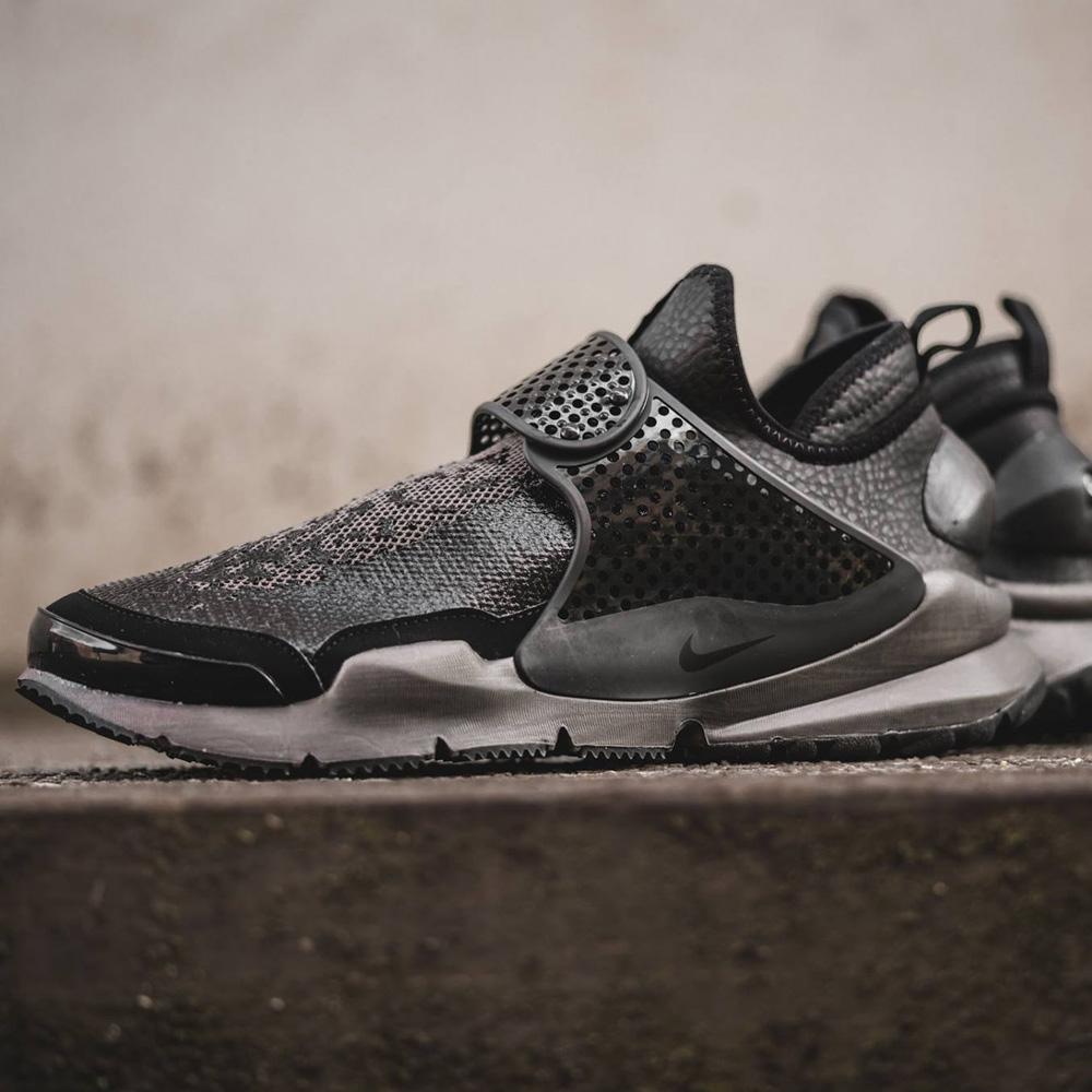Nike x Stone Island Sock Dart Mid - Black & Sail - Kick Game