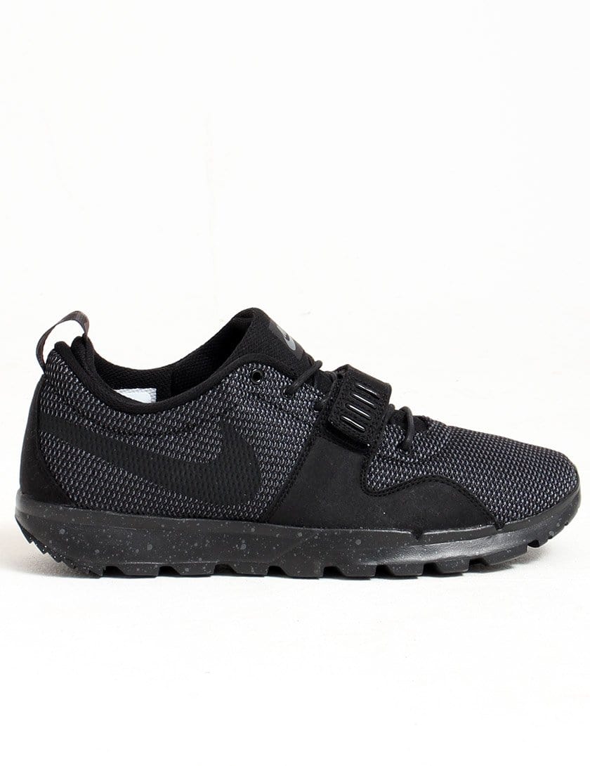 Nike SB Trainerendor Black-Black-Dark Grey - Kick Game