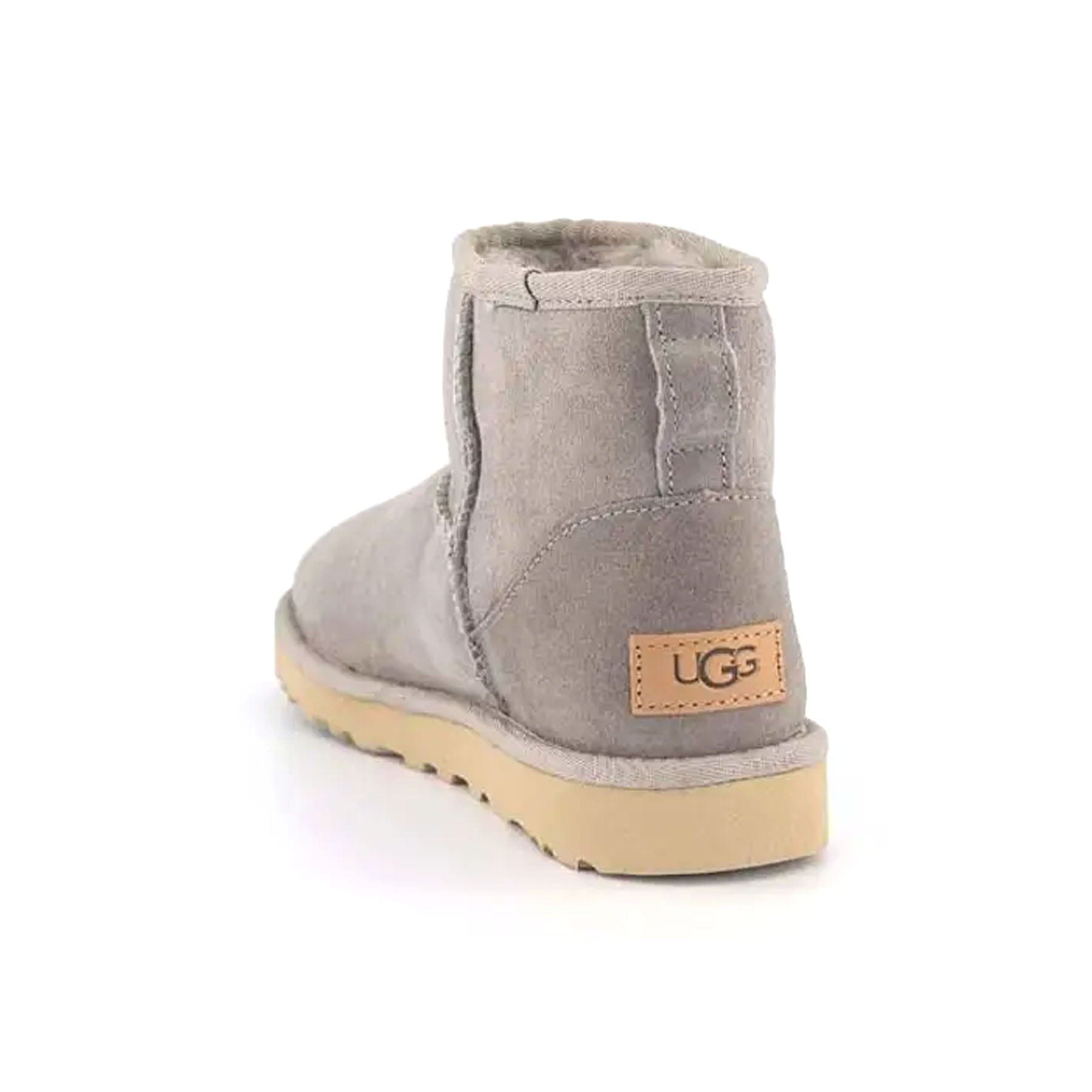 UGG Classic Mini II Boot Campfire (W) - Kick Game