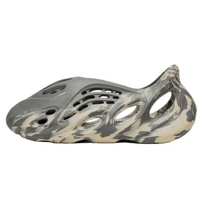 Yeezy Foam Runner 'MXT Moon Grey' - Kick Game